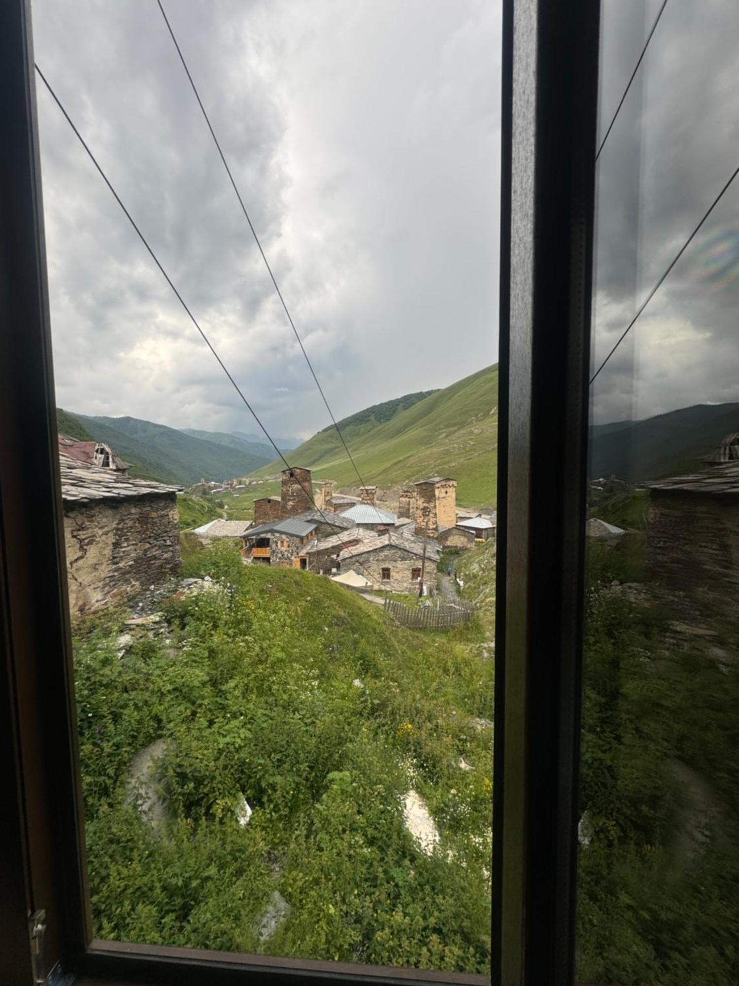 Chazhashi Guesthouse Ushguli Zewnętrze zdjęcie