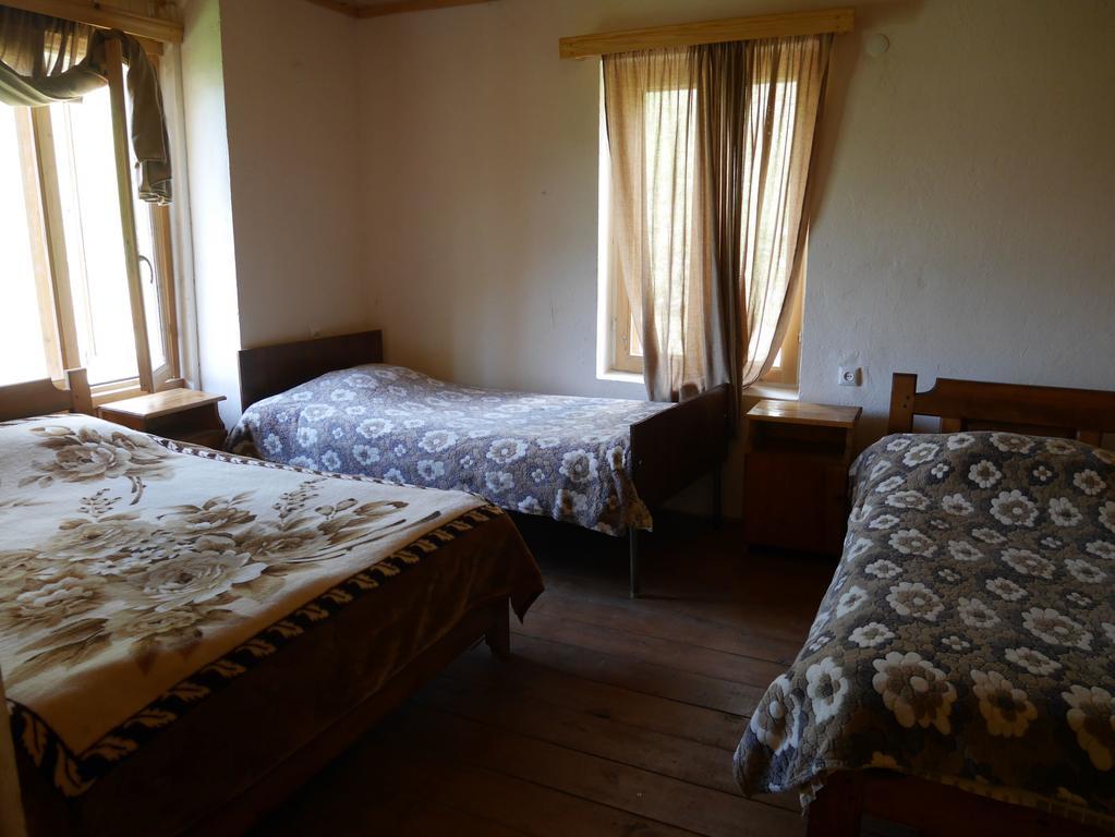 Chazhashi Guesthouse Ushguli Zewnętrze zdjęcie