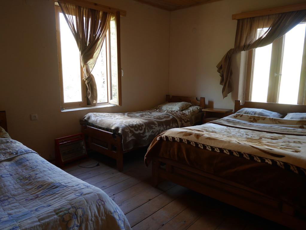 Chazhashi Guesthouse Ushguli Zewnętrze zdjęcie